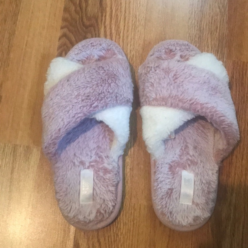 PINK VICTORIA SECRET Slippers